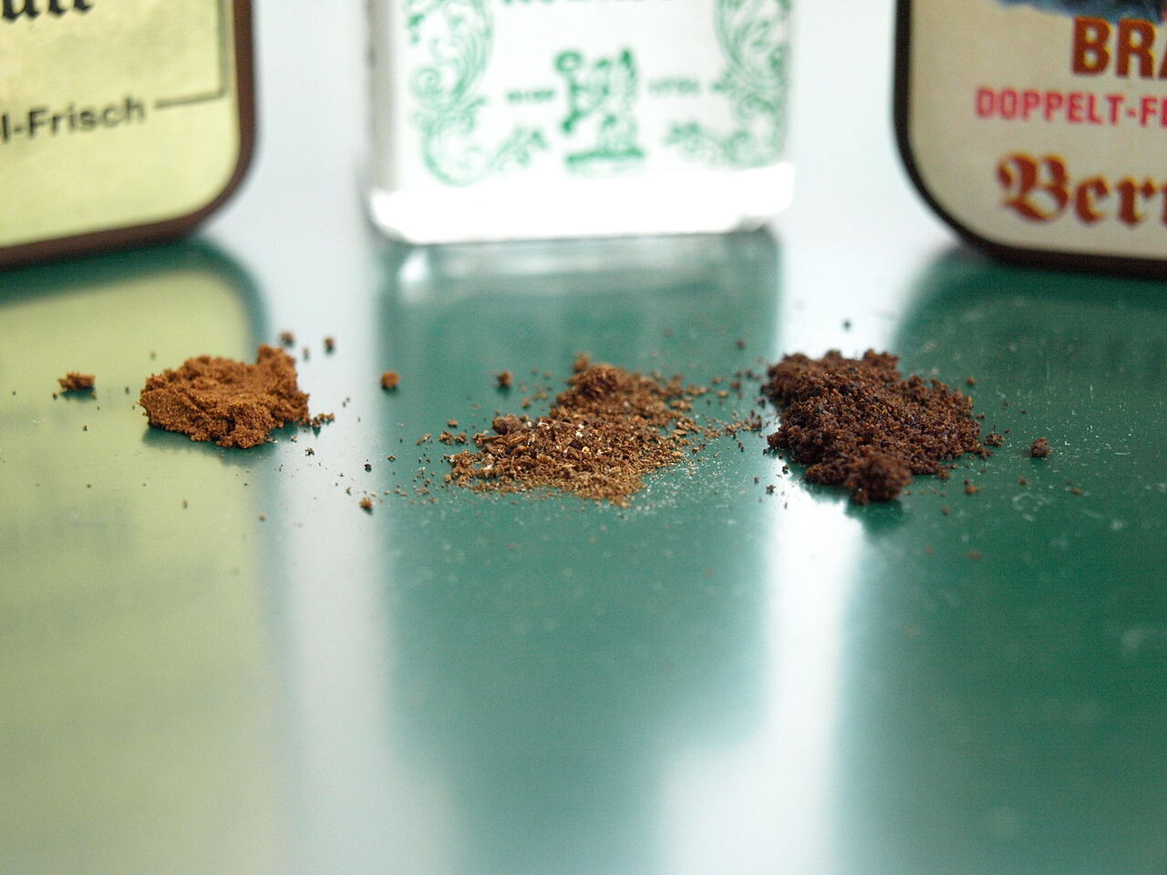 types of smokeless tobacco Smokeless Tobacco: Products and Marketing