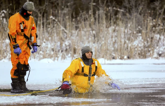 Cold Water Hazards and Safety